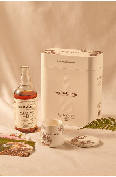 Balvenie 12 Year Old Doublewood 700ml Makers Pack Giftset with 1 Ceramic Glass & Coaster Lifestyle