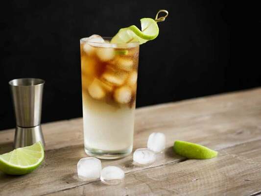 How to make Dark and Stormy