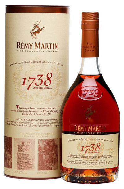 Remy Martin 1738 Accord Royal 700ml with Gift Box
