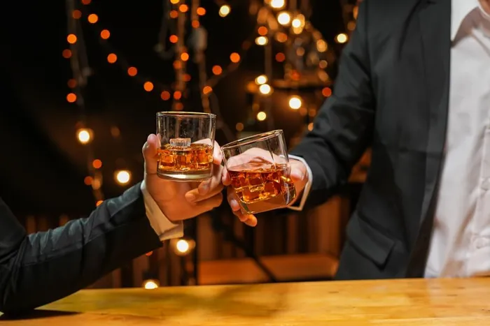 Glen Deveron 16 Review: Whisky Refined to Perfection