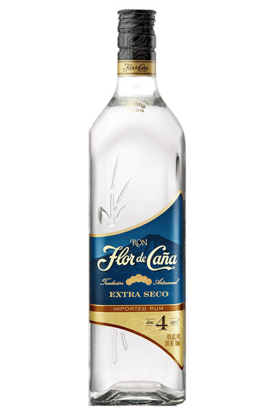 Flor de Cana 4 Extra Seco 700ml Bottle